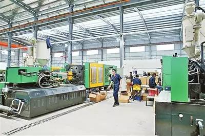 厲害丨新興這家總投資7000萬(wàn)元的項(xiàng)目,竟然有35項(xiàng)發(fā)明專(zhuān)利 金屬制品研發(fā)